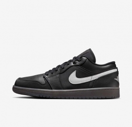 Nike Air Jordan 1 Low “Dark Smoke Grey” HV5968-001