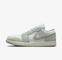 Nike Air Jordan 1 Low SE “Seafoam” FN5214-131