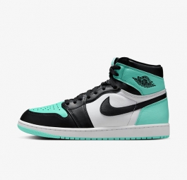 Nike Air Jordan 1 Retro High OG “Green Glow” DZ5485-130