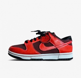 Nike Dunk Low 40th Anniversary “Red Panda” HQ1965-600