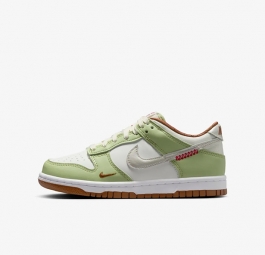 Nike Dunk Low Gs “Year of the Snake” HV6001-101