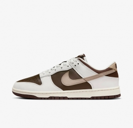 Nike Dunk Low Next Nature “Baroque Brown” HF4292-100