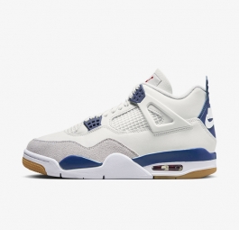 Nike Air Jordan 4 Retro SB “Navy” DR5415-100