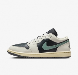 Nike Air Jordan 1 Low “Jade Smoke” (w) DC0774-001