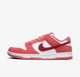 Nike Dunk Low “Valentine’s Day 2024” (w) FQ7056-100