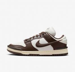 Nike Dunk Low Twist “Baroque Brown” (w) DZ2794-003