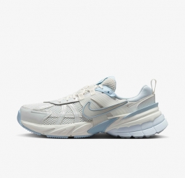 Nike V2K Run “Platinum Tint” (w) FD0736-009